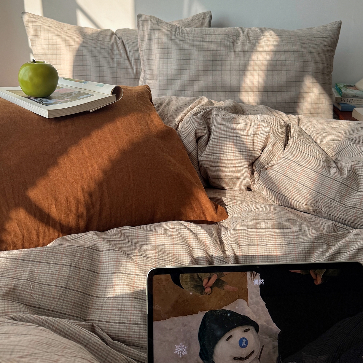 91家纺网 家纺一手货源 找家纺 六巷胡同 2026新款INS博主风A类全棉纯棉色织水洗棉格子四件套 逐风-灰格