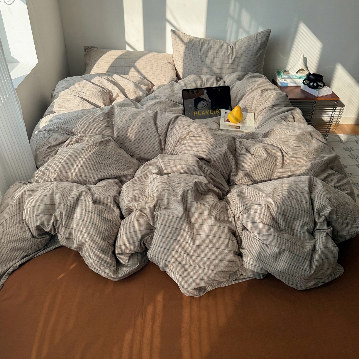 91家纺网 家纺一手货源 找家纺 六巷胡同 2026新款INS博主风A类全棉纯棉色织水洗棉格子四件套 逐风-灰格