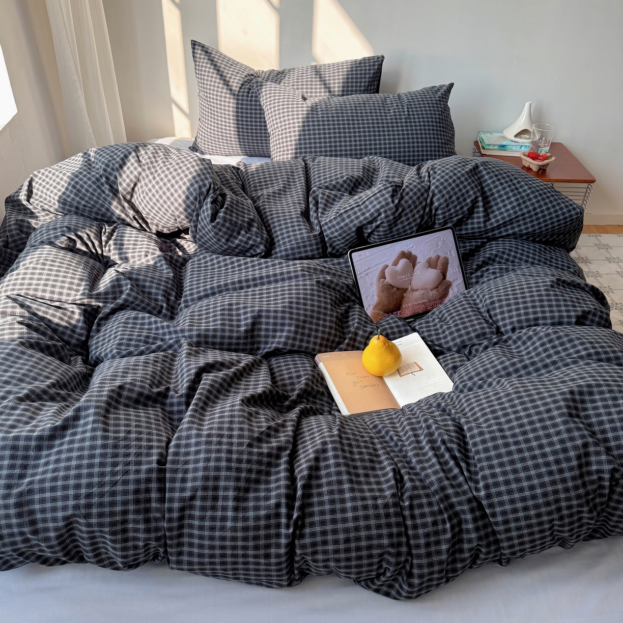 91家纺网 家纺一手货源 找家纺 六巷胡同 2026新款INS博主风A类全棉纯棉色织水洗棉格子四件套 追光-蓝格