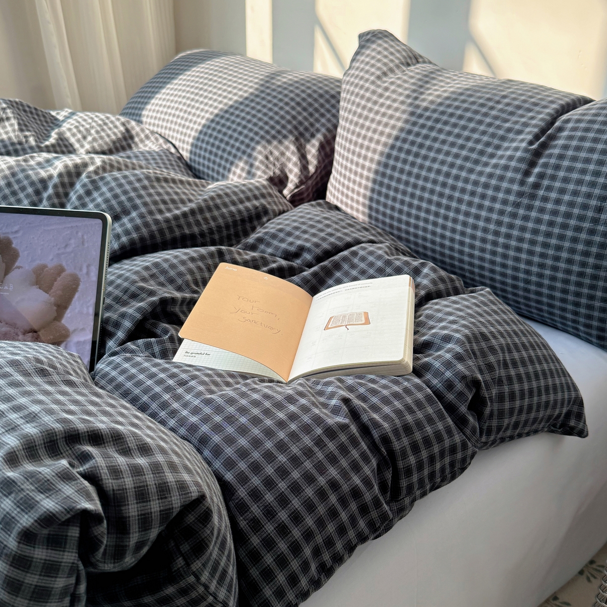 91家纺网 家纺一手货源 找家纺 六巷胡同 2026新款INS博主风A类全棉纯棉色织水洗棉格子四件套 追光-蓝格