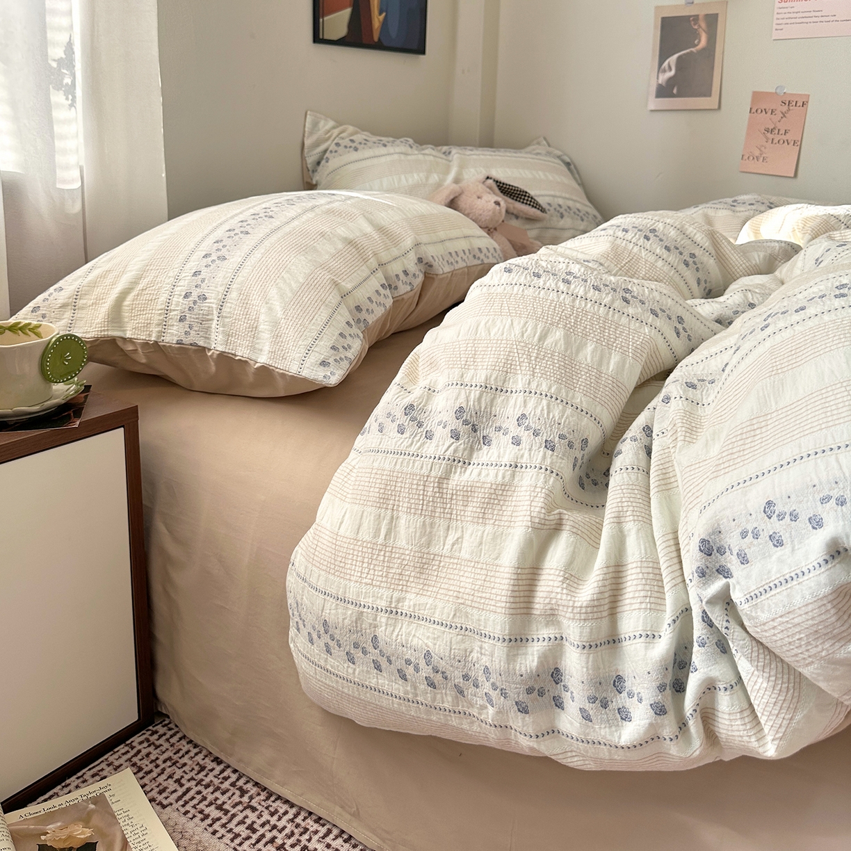 91家纺网 家纺一手货源 找家纺 艾咪-Amy ntmy 2026新款全棉纯棉色织提花四件套-花蔓 花蔓蓝薇