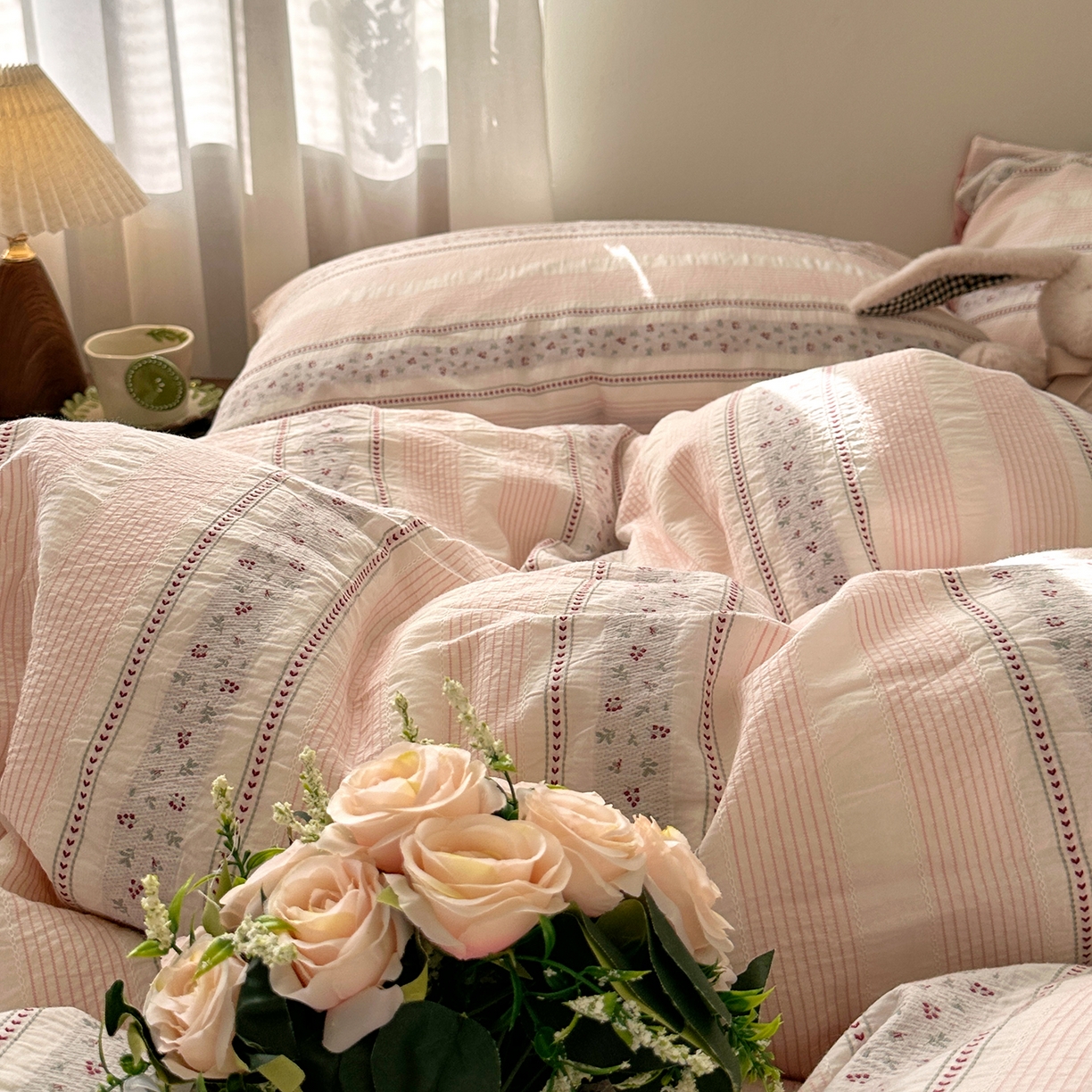 91家纺网 家纺一手货源 找家纺 艾咪-Amy ntmy 2026新款全棉纯棉色织提花四件套-花蔓 花蔓红莓