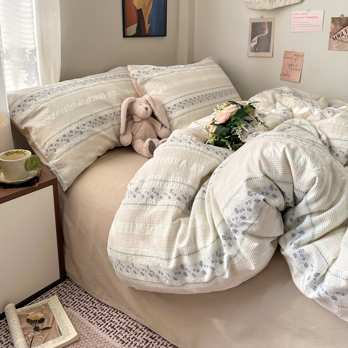 91家纺网 家纺一手货源 找家纺 艾咪-Amy ntmy 2026新款全棉纯棉色织提花四件套-花蔓 花蔓蓝薇