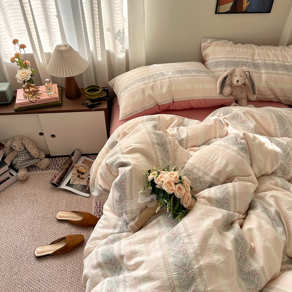 91家纺网 家纺一手货源 找家纺 艾咪-Amy ntmy 2026新款全棉纯棉色织提花四件套-花蔓 花蔓粉薇