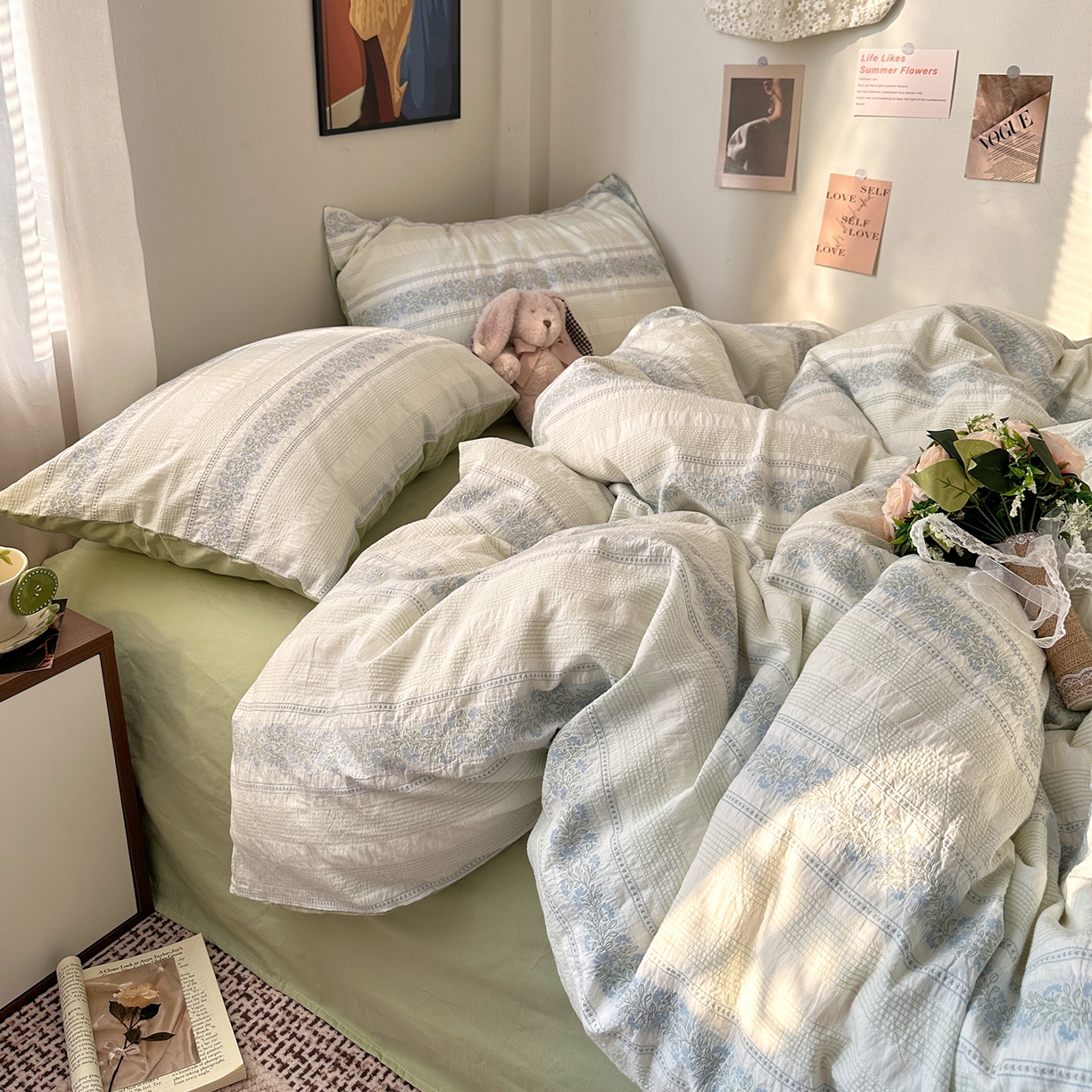 91家纺网 家纺一手货源 找家纺 艾咪-Amy ntmy 2026新款全棉纯棉色织提花四件套-花蔓 蓝楹绿藤