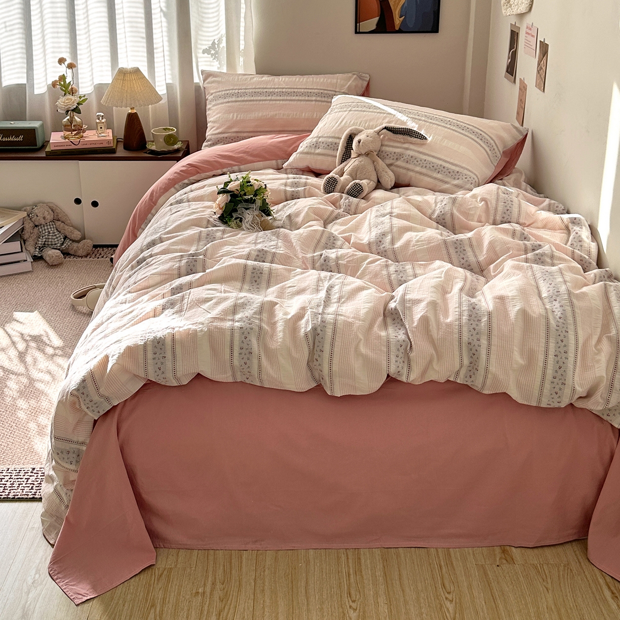 91家纺网 家纺一手货源 找家纺 艾咪-Amy ntmy 2026新款全棉纯棉色织提花四件套-花蔓 花蔓红莓