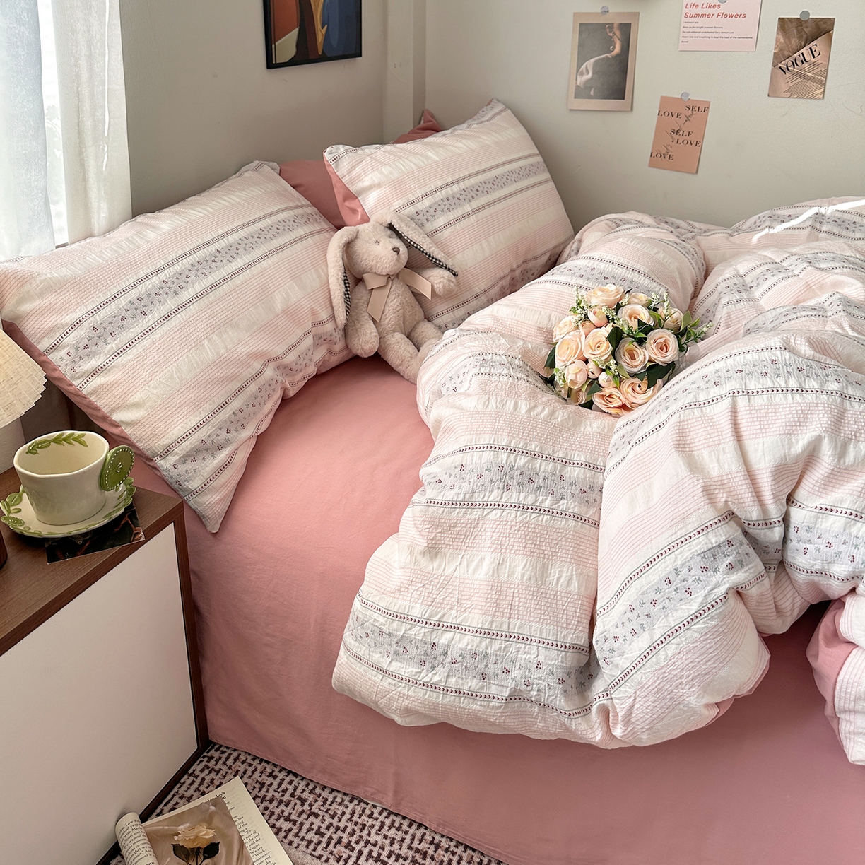 91家纺网 家纺一手货源 找家纺 艾咪-Amy ntmy 2026新款全棉纯棉色织提花四件套-花蔓 花蔓红莓