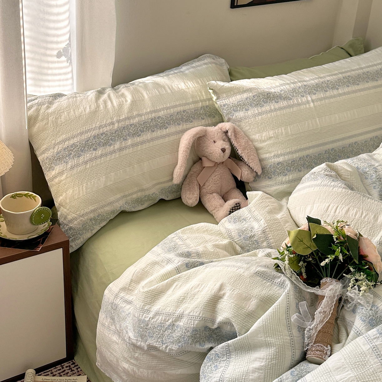 91家纺网 家纺一手货源 找家纺 艾咪-Amy ntmy 2026新款全棉纯棉色织提花四件套-花蔓 蓝楹绿藤