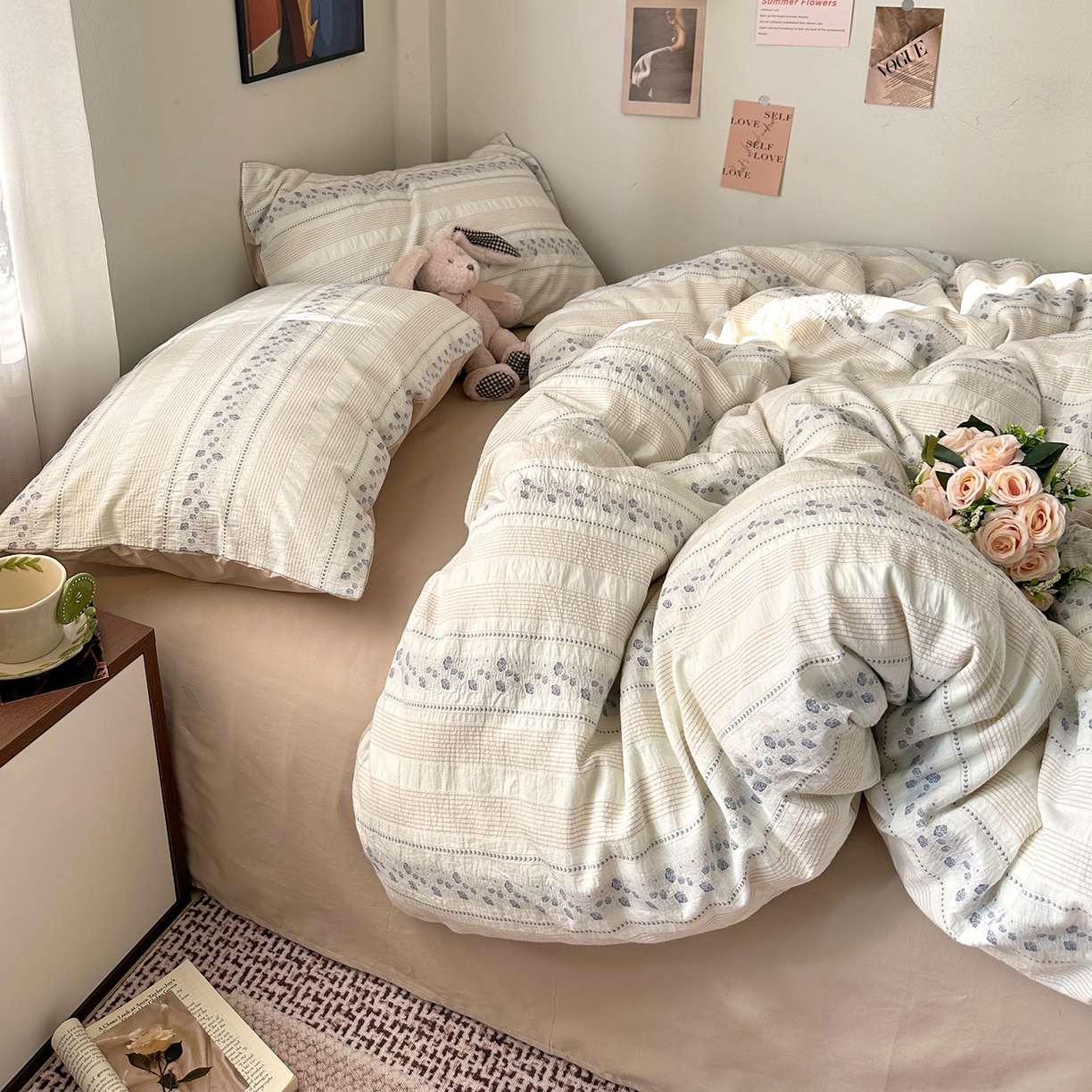 91家纺网 家纺一手货源 找家纺 艾咪-Amy ntmy 2026新款全棉纯棉色织提花四件套-花蔓 花蔓蓝薇