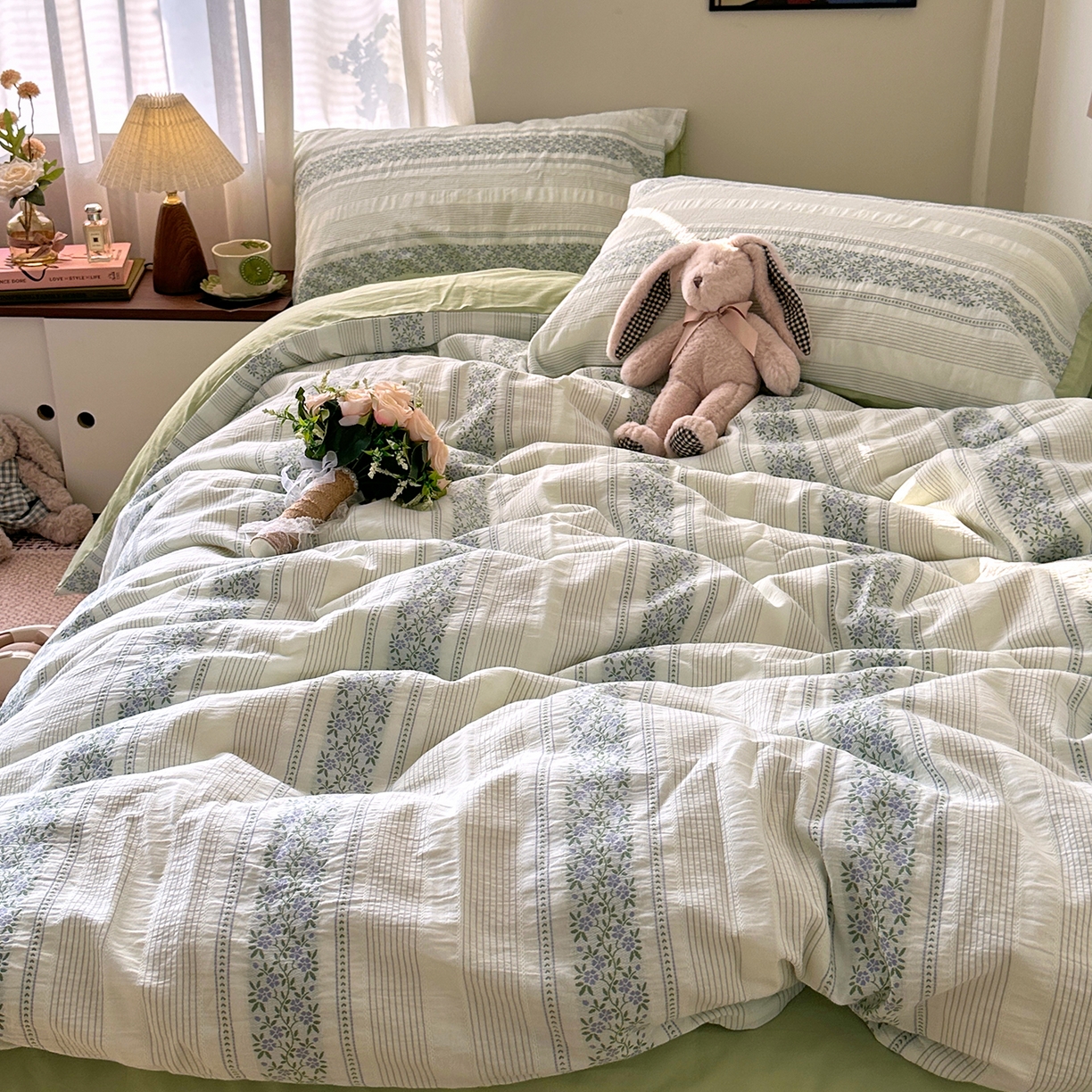 91家纺网 家纺一手货源 找家纺 艾咪-Amy ntmy 2026新款全棉纯棉色织提花四件套-花蔓 紫堇绿藤