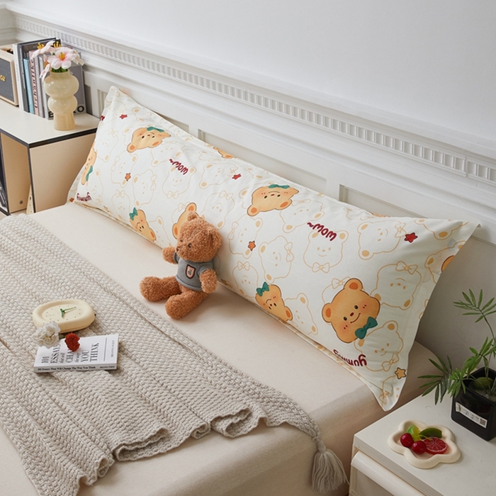 91家纺网 家纺一手货源 找家纺 翎盈家纺 2026新款小清新卡通全棉纯棉双人枕套长枕头套 瑞迪熊