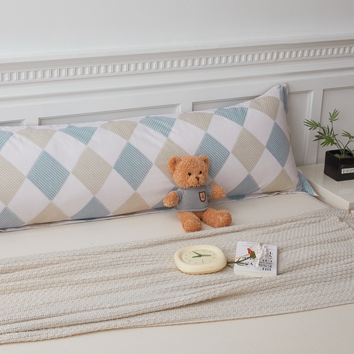 91家纺网 家纺一手货源 找家纺 翎盈家纺 2026新款小清新卡通全棉纯棉双人枕套长枕头套 瑞吉斯-兰