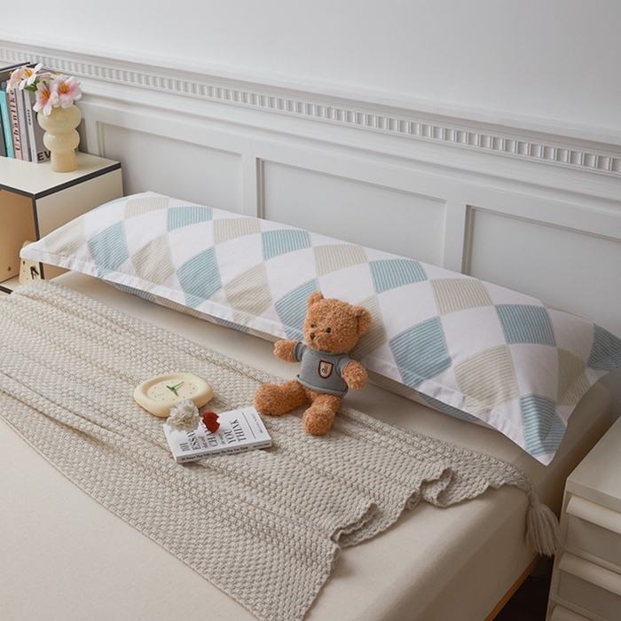 91家纺网 家纺一手货源 找家纺 翎盈家纺 2026新款小清新卡通全棉纯棉双人枕套长枕头套 瑞吉斯-兰