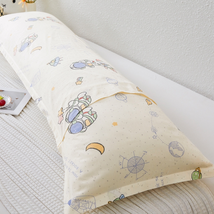 91家纺网 家纺一手货源 找家纺 翎盈家纺 2026新款小清新卡通全棉纯棉双人枕套长枕头套 星际仔仔