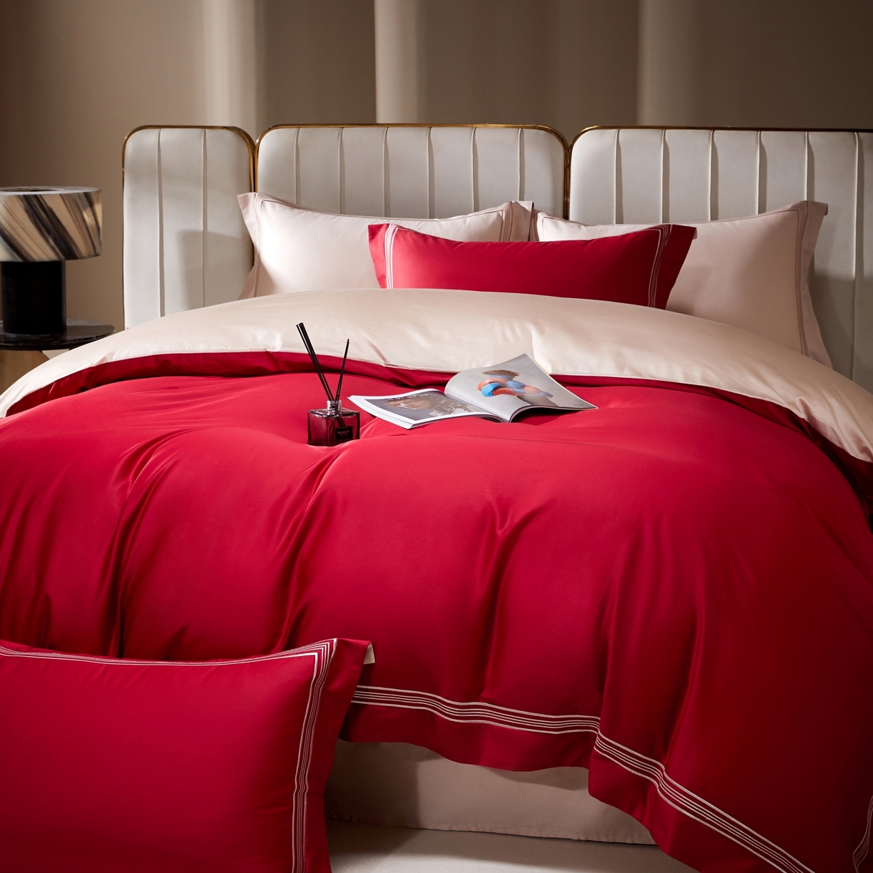 佳汐蓝家纺 2026新款新疆长绒棉全棉纯棉轻奢五线刺绣四件套 朱砂红