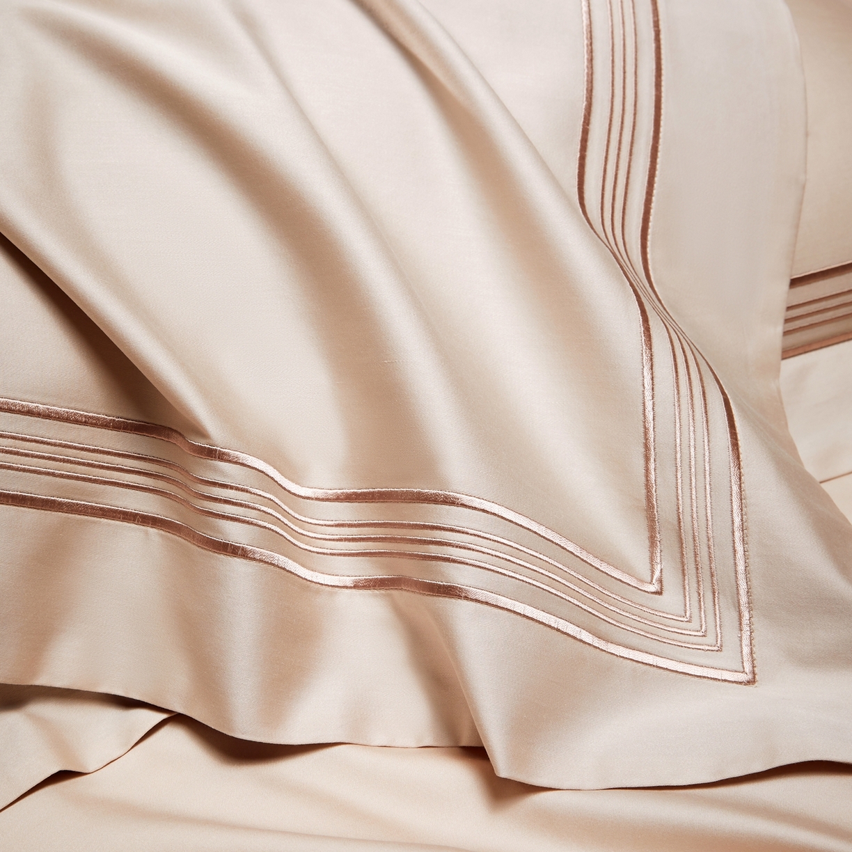 91家纺网 家纺一手货源 找家纺 佳汐蓝家纺 2026新款新疆长绒棉全棉纯棉轻奢五线刺绣四件套 稻谷米