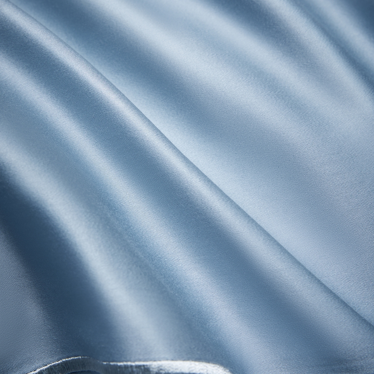 91家纺网 家纺一手货源 找家纺 佳汐蓝家纺 2026新款新疆长绒棉全棉纯棉轻奢五线刺绣四件套 汐雾蓝