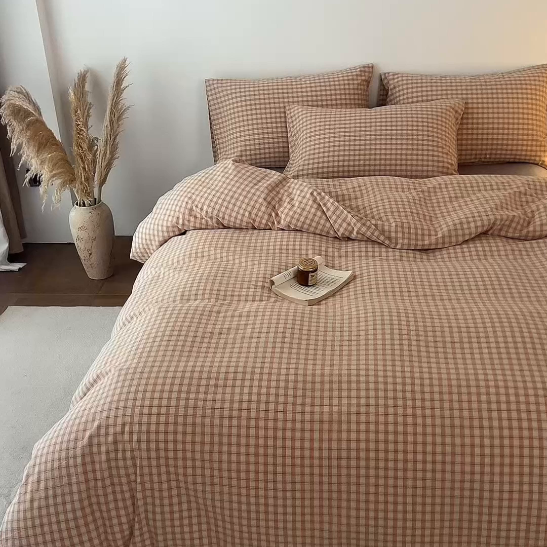 91家纺网 家纺一手货源 找家纺 （总）兰紫橙家纺 新款全棉纯棉水洗棉四件套方格朵拉 单被套 单品枕套 床笠款 全尺寸
