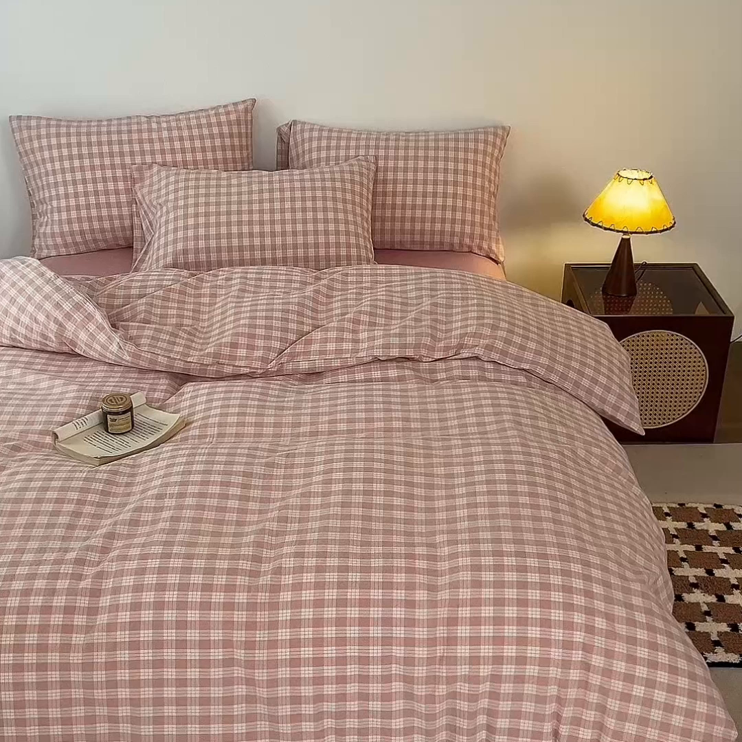 91家纺网 家纺一手货源 找家纺 兰紫橙家纺 2026新款全棉纯棉水洗棉四件套方格朵拉 方格-奶油粉