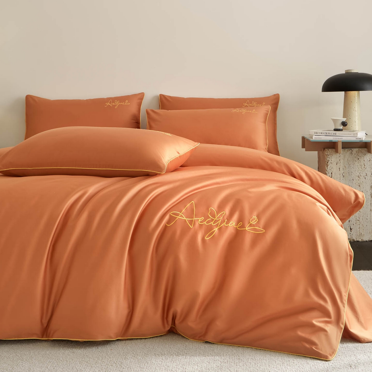 91家纺网 家纺一手货源 找家纺 涵宸家纺 2026新款全棉工艺款简奢刺绣四件套-千叶 千叶-橙