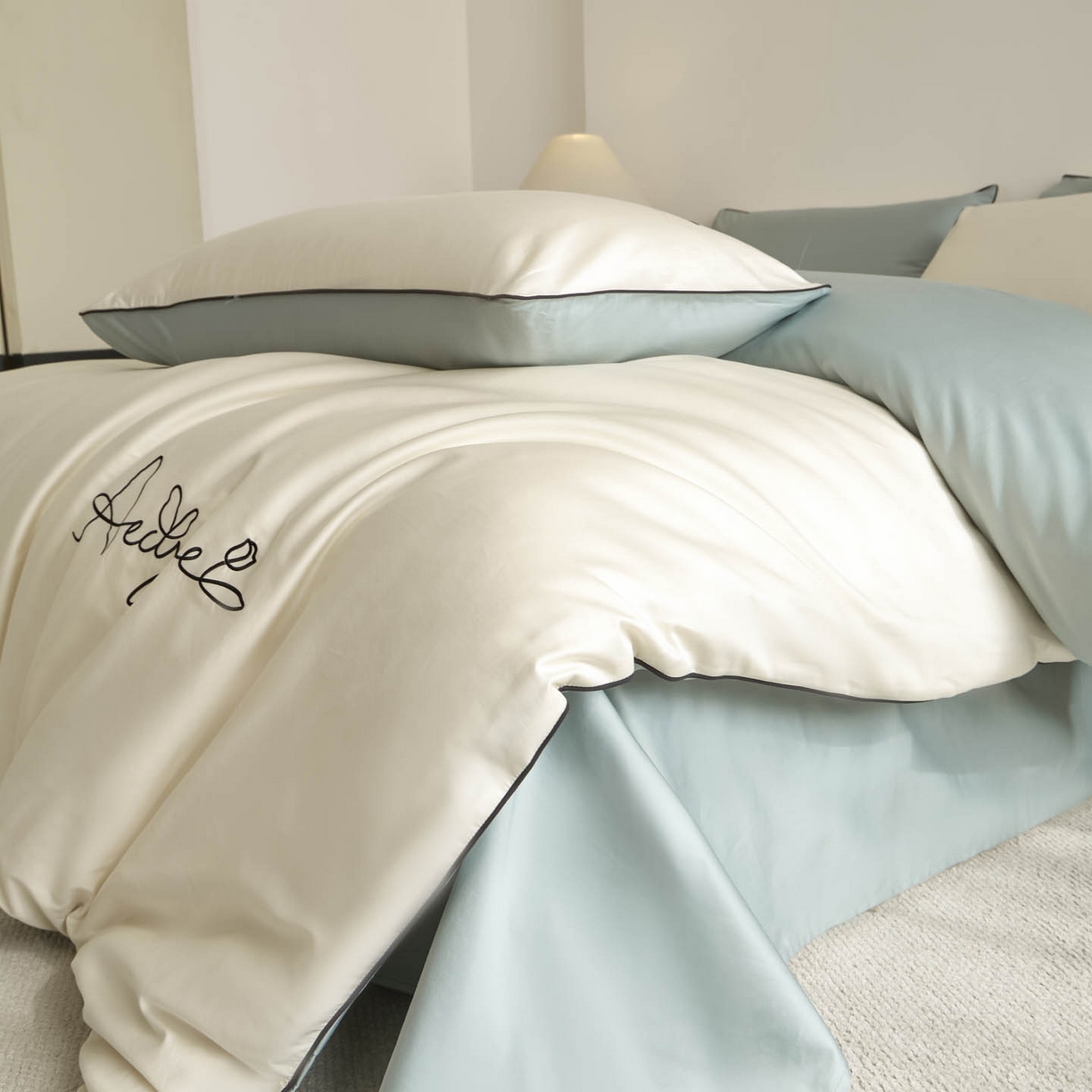 91家纺网 家纺一手货源 找家纺 涵宸家纺 2026新款全棉工艺款简奢刺绣四件套-千叶 千叶-闺秀