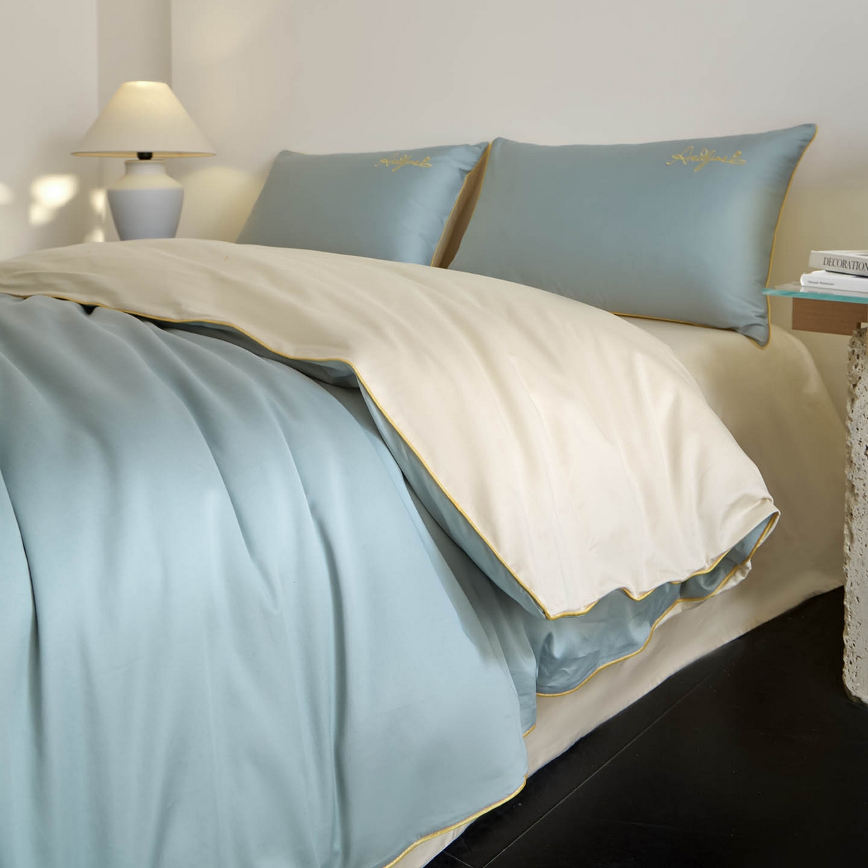 91家纺网 家纺一手货源 找家纺 涵宸家纺 2026新款全棉工艺款简奢刺绣四件套-千叶 千叶-绿