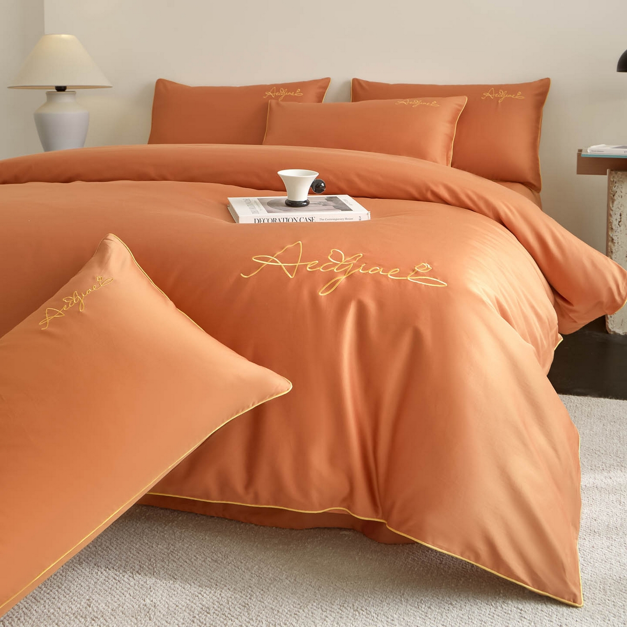 91家纺网 家纺一手货源 找家纺 涵宸家纺 2026新款全棉工艺款简奢刺绣四件套-千叶 千叶-橙