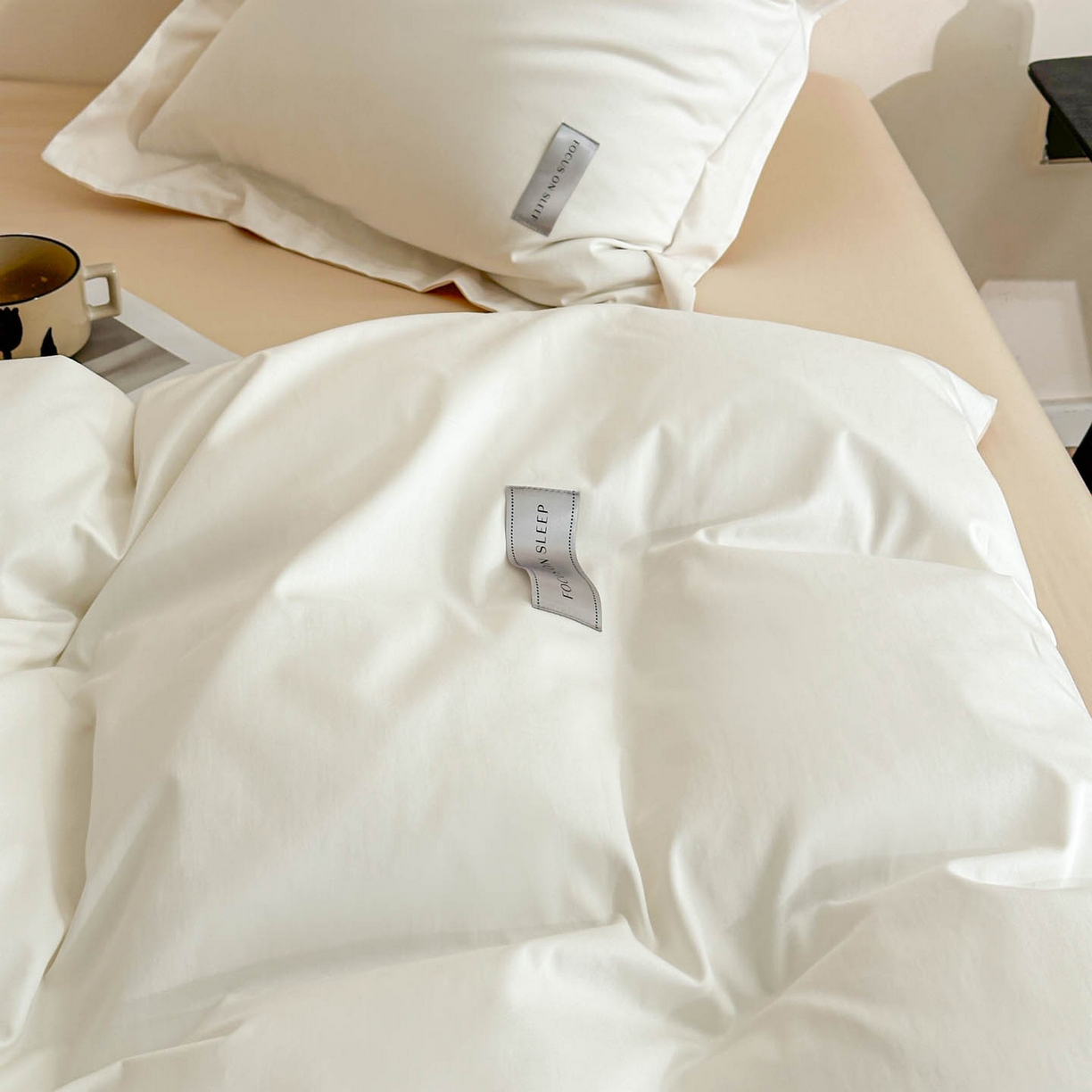 91家纺网 家纺一手货源 找家纺 涵宸家纺 2026新款全棉工艺款简奢织标四件套-彼得 彼得-米驼