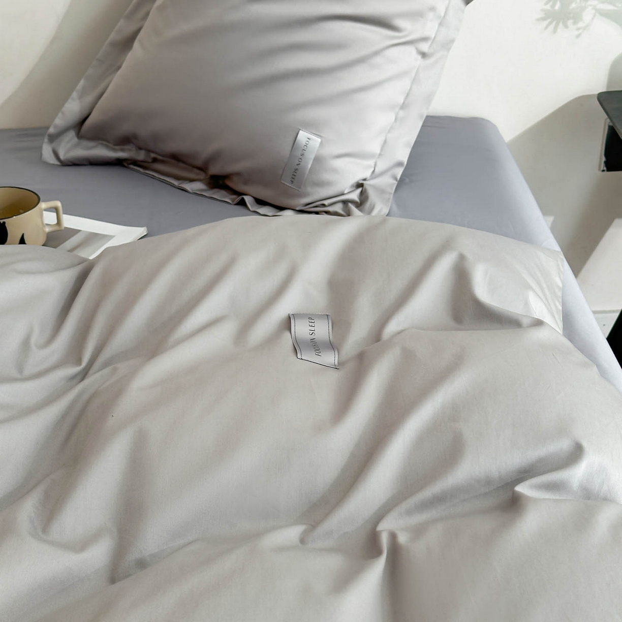 91家纺网 家纺一手货源 找家纺 涵宸家纺 2026新款全棉工艺款简奢织标四件套-彼得 彼得-银灰