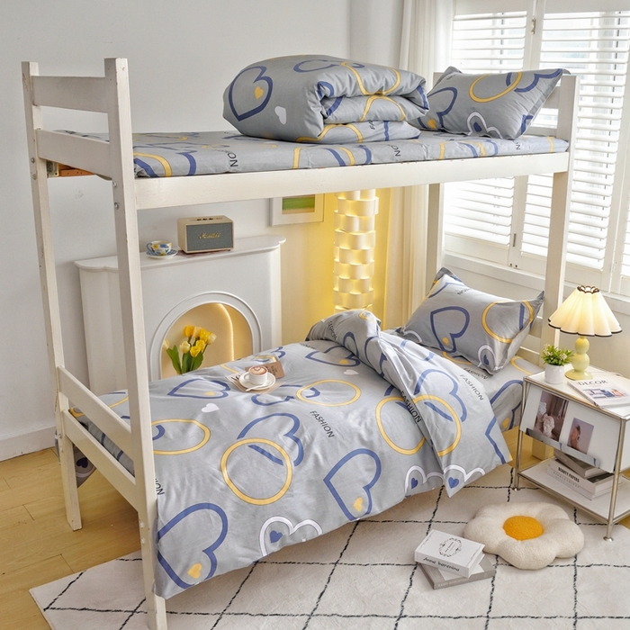 91家纺网 家纺一手货源 找家纺 朵希曼 2026新款印花全棉13372学生三件套系列 心意相连