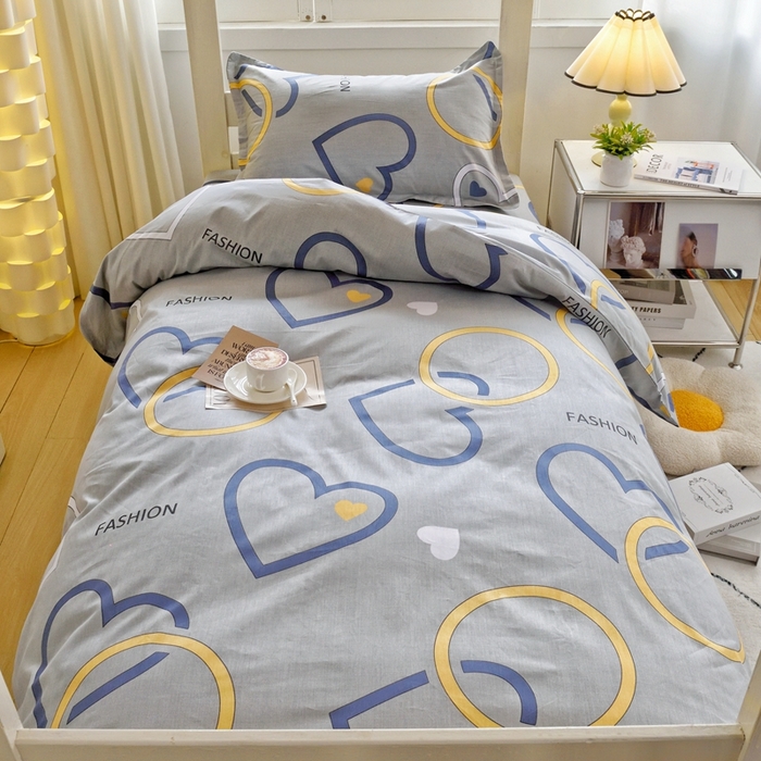 91家纺网 家纺一手货源 找家纺 朵希曼 2026新款印花全棉13372学生三件套系列 心意相连