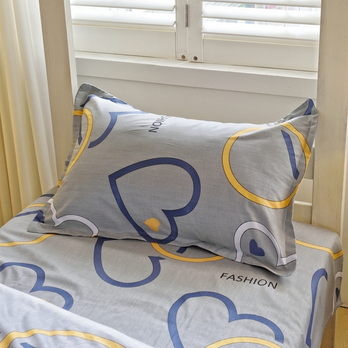 91家纺网 家纺一手货源 找家纺 朵希曼 2026新款印花全棉13372学生三件套系列 心意相连