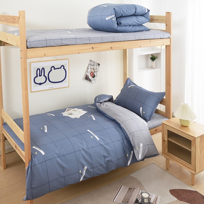 91家纺网 家纺一手货源 找家纺 朵希曼 2026新款印花全棉13372学生三件套系列 幸运星-蓝