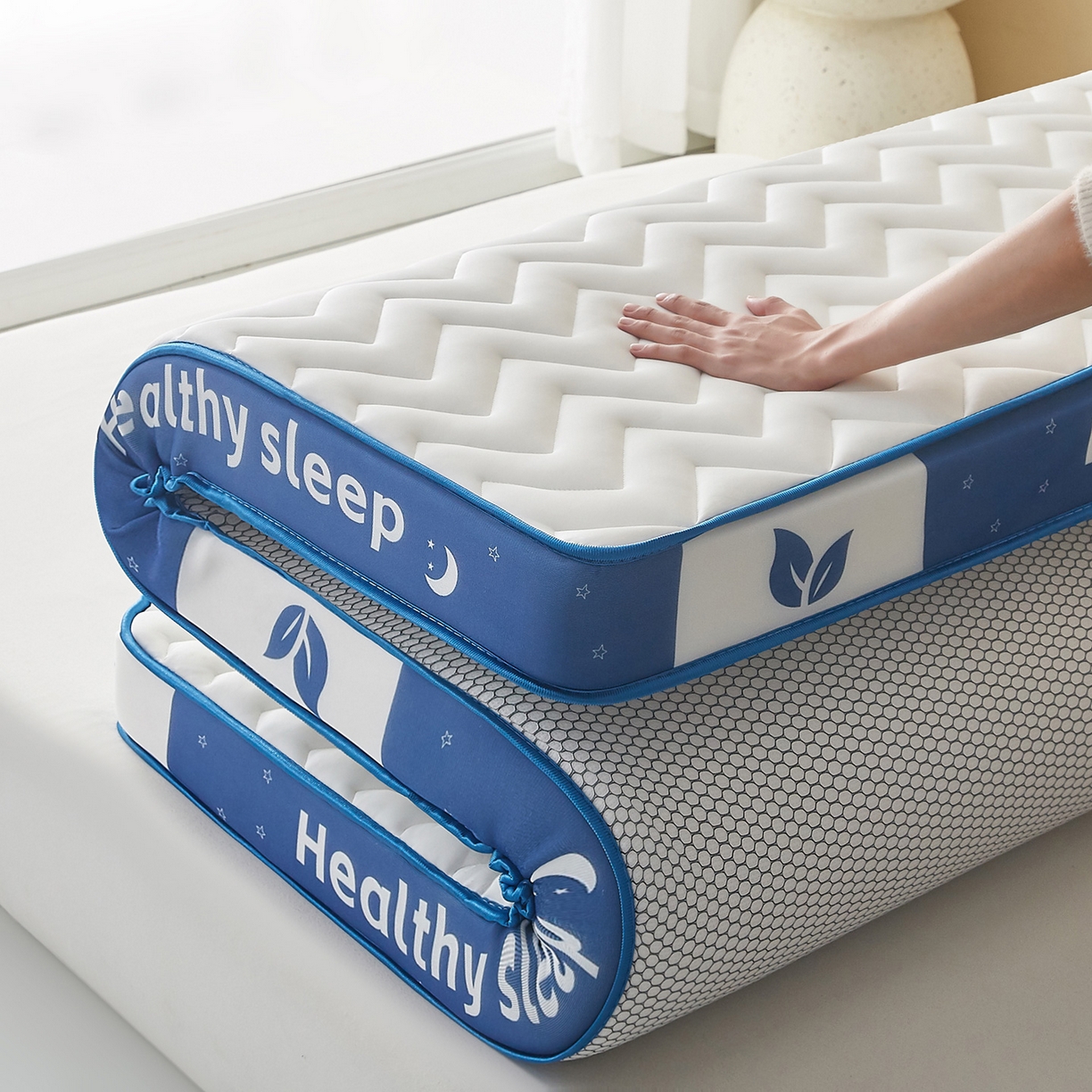 91家纺网 家纺一手货源 找家纺 （总）月茶家纺 2026新款立体三色波浪乳胶海绵床垫