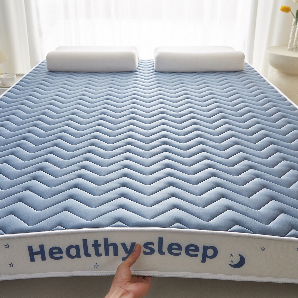 91家纺网 家纺一手货源 找家纺 月茶家纺 2026新款立体三色波浪乳胶海绵床垫 蓝色9cm