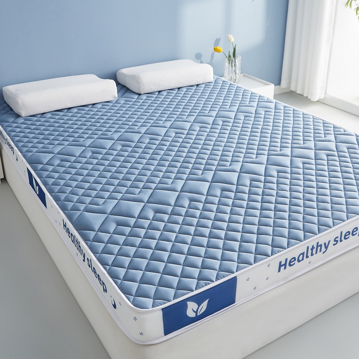 91家纺网 家纺一手货源 找家纺 月茶家纺 2026新款立体三色菱格乳胶海绵床垫 蓝色9cm