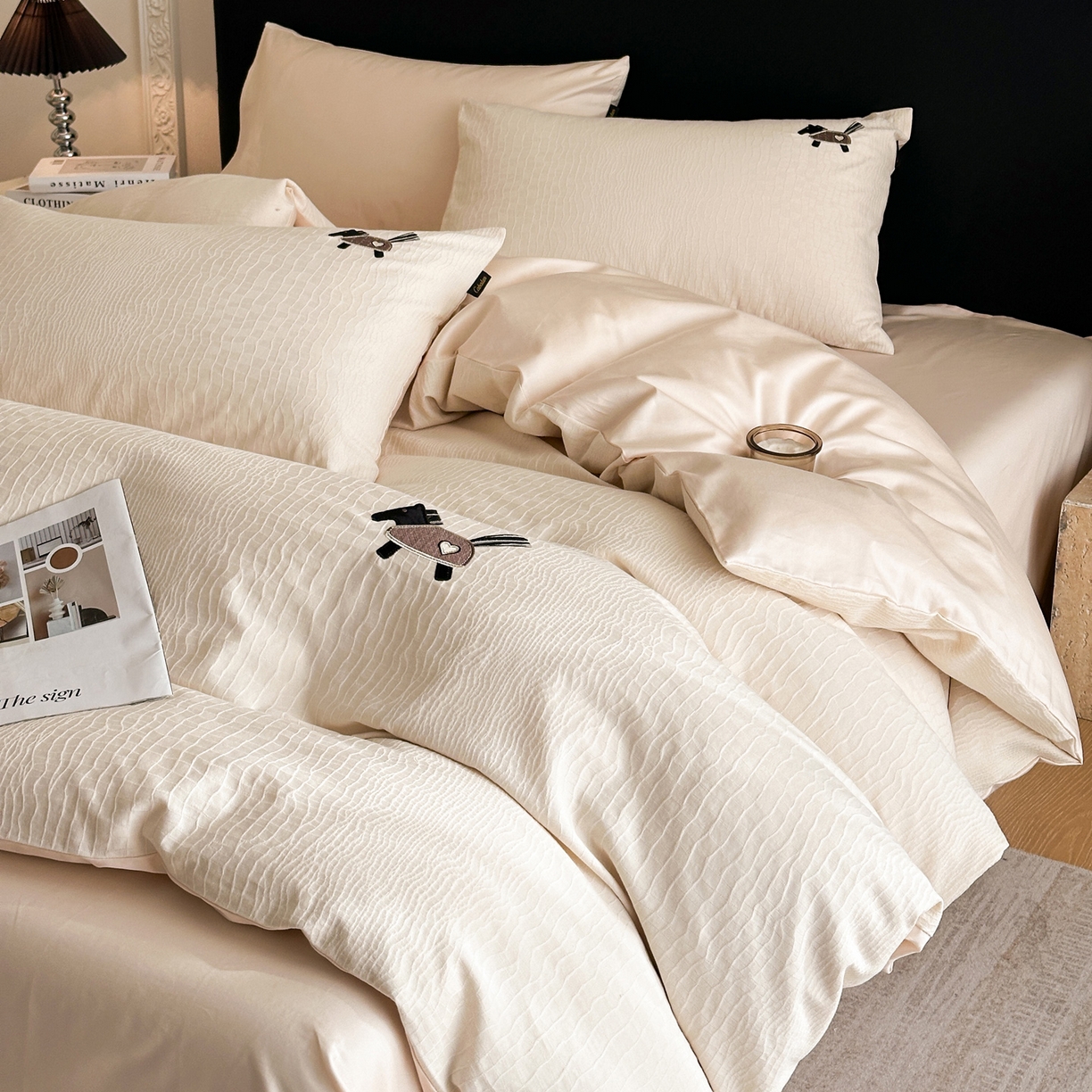 91家纺网 家纺一手货源 找家纺 卡巴伦家纺 2026新款全棉纯棉厚织提花四件套 喜马拉雅-米杏