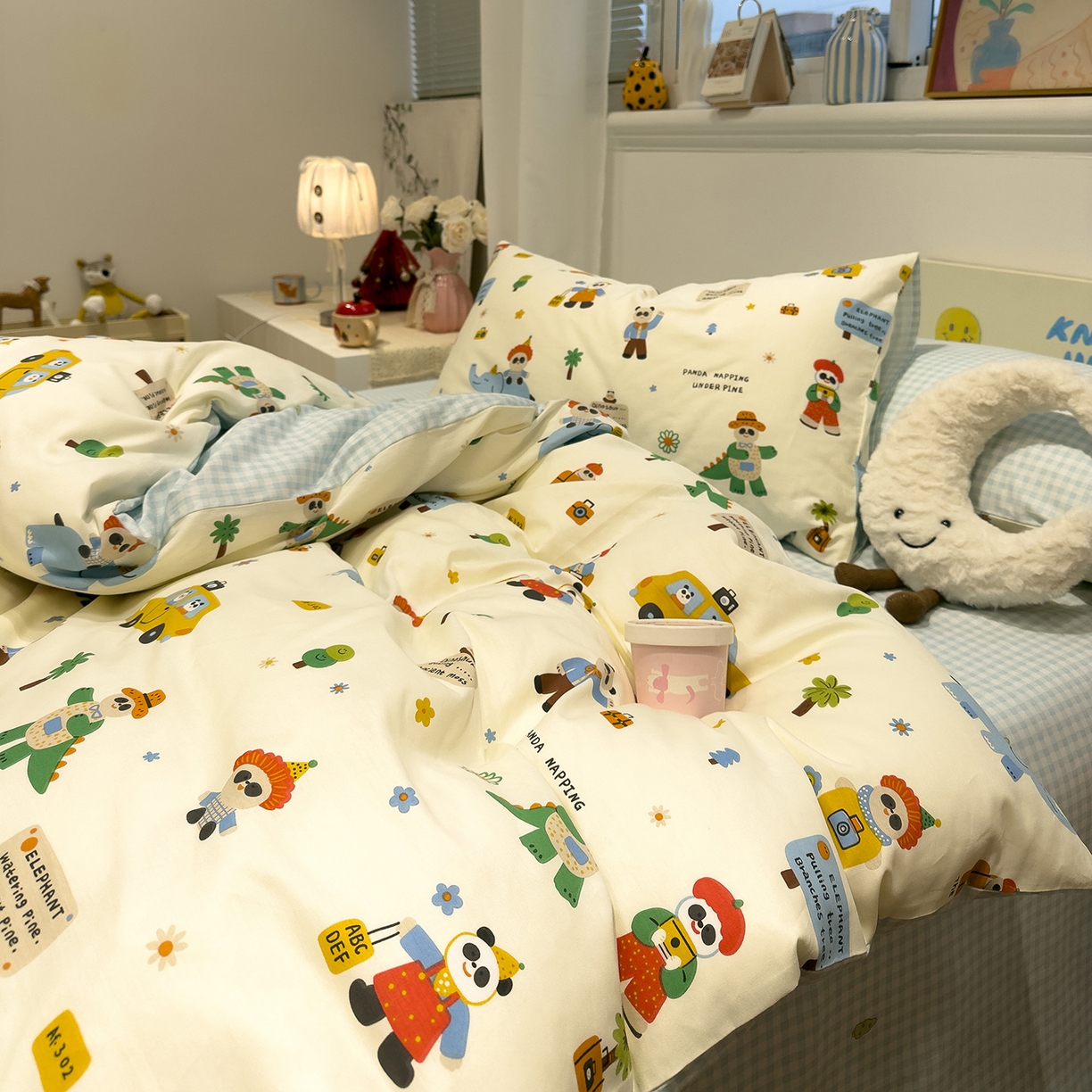 91家纺网 家纺一手货源 找家纺 呗旺鹿 2026春夏新款全棉纯棉40支12868卡通ins风四件套 熊猫总动员