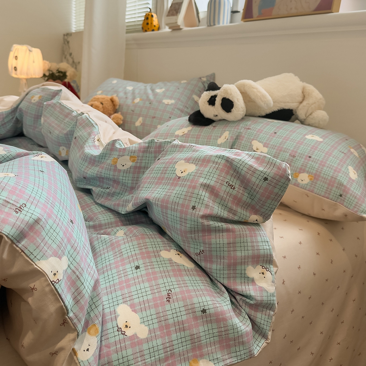 91家纺网 家纺一手货源 找家纺 呗旺鹿 2026春夏新款全棉纯棉40支12868卡通ins风四件套 聪明小狗