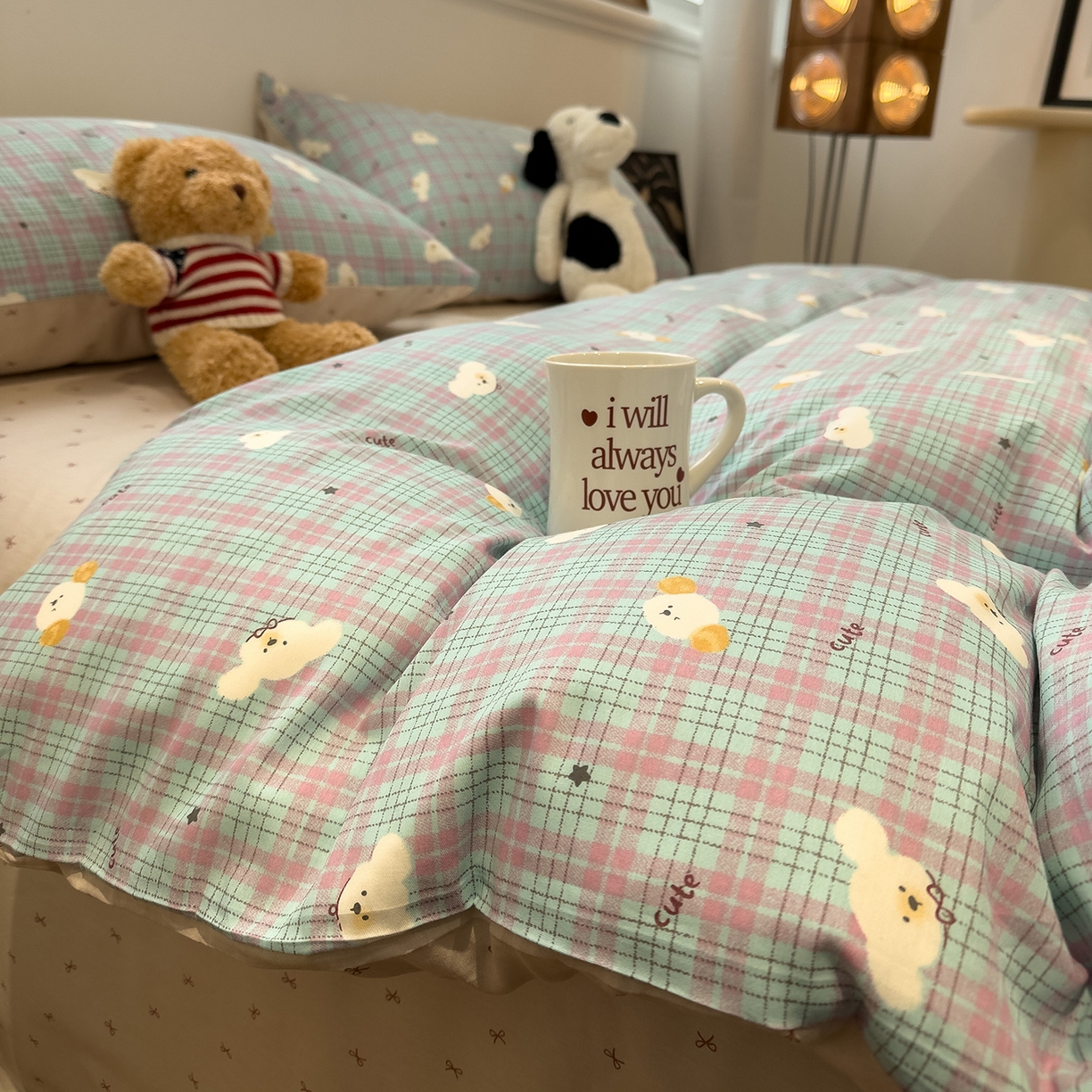 91家纺网 家纺一手货源 找家纺 呗旺鹿 2026春夏新款全棉纯棉40支12868卡通ins风四件套 聪明小狗