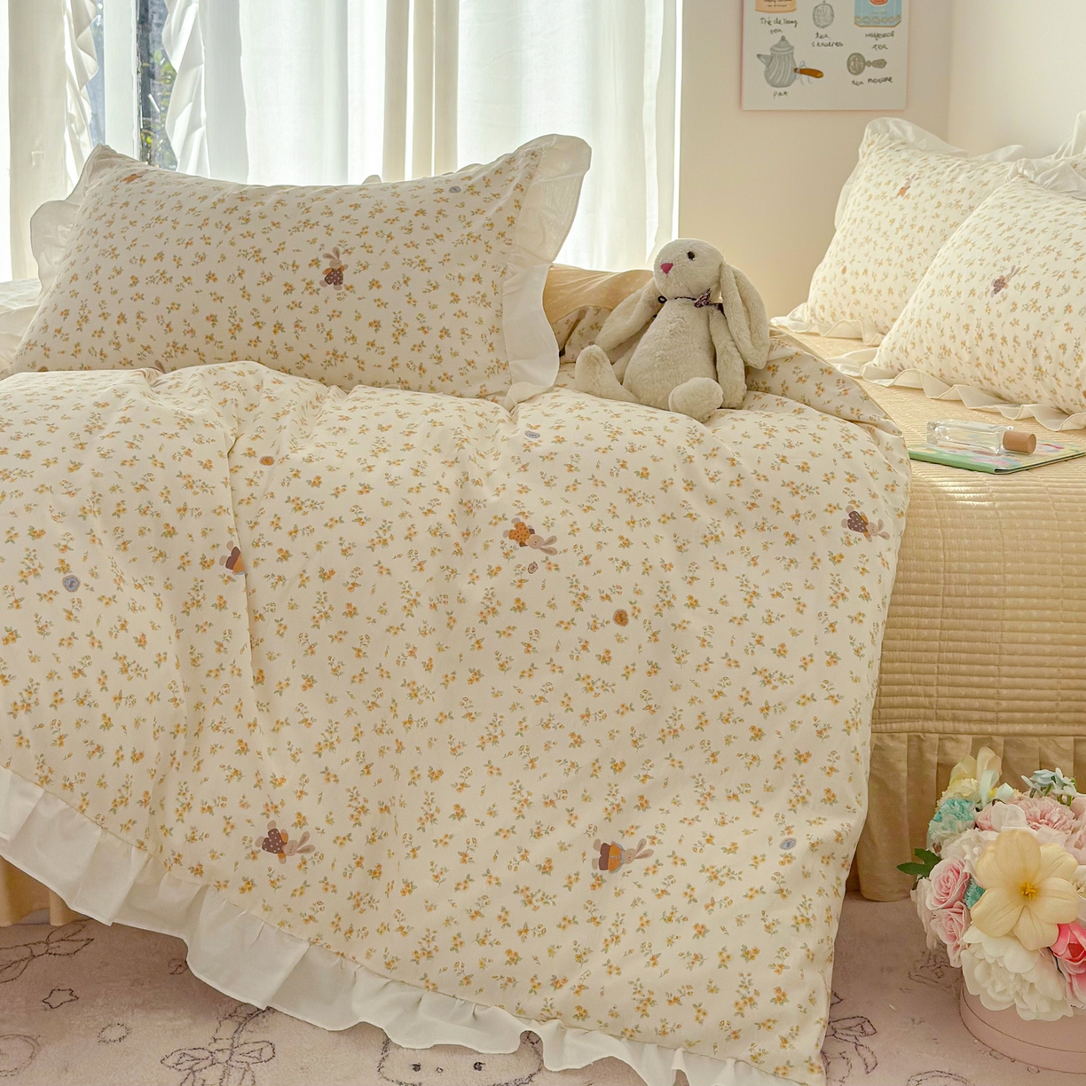 91家纺网 家纺一手货源 找家纺 简宜家居（朝初家纺） 2026新款全棉绗缝花边床盖四件套 暖菊花兔