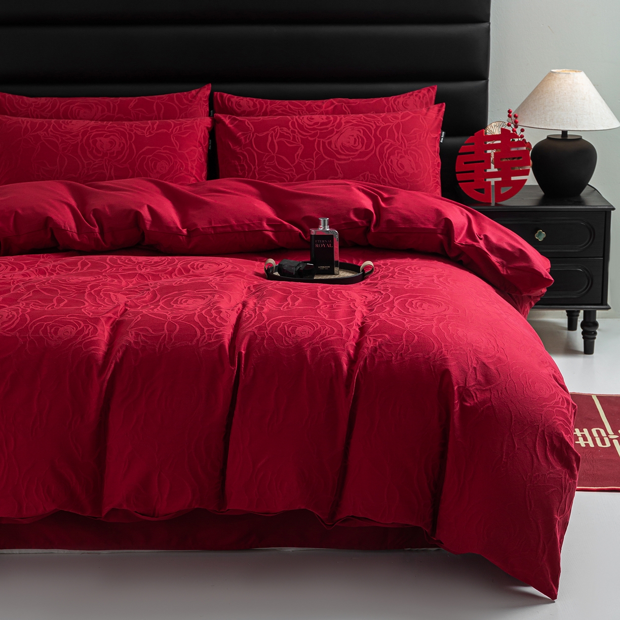91家纺网 家纺一手货源 找家纺 （总）典曼家纺 2026新款全棉贡缎提花红色婚庆纯棉四件套