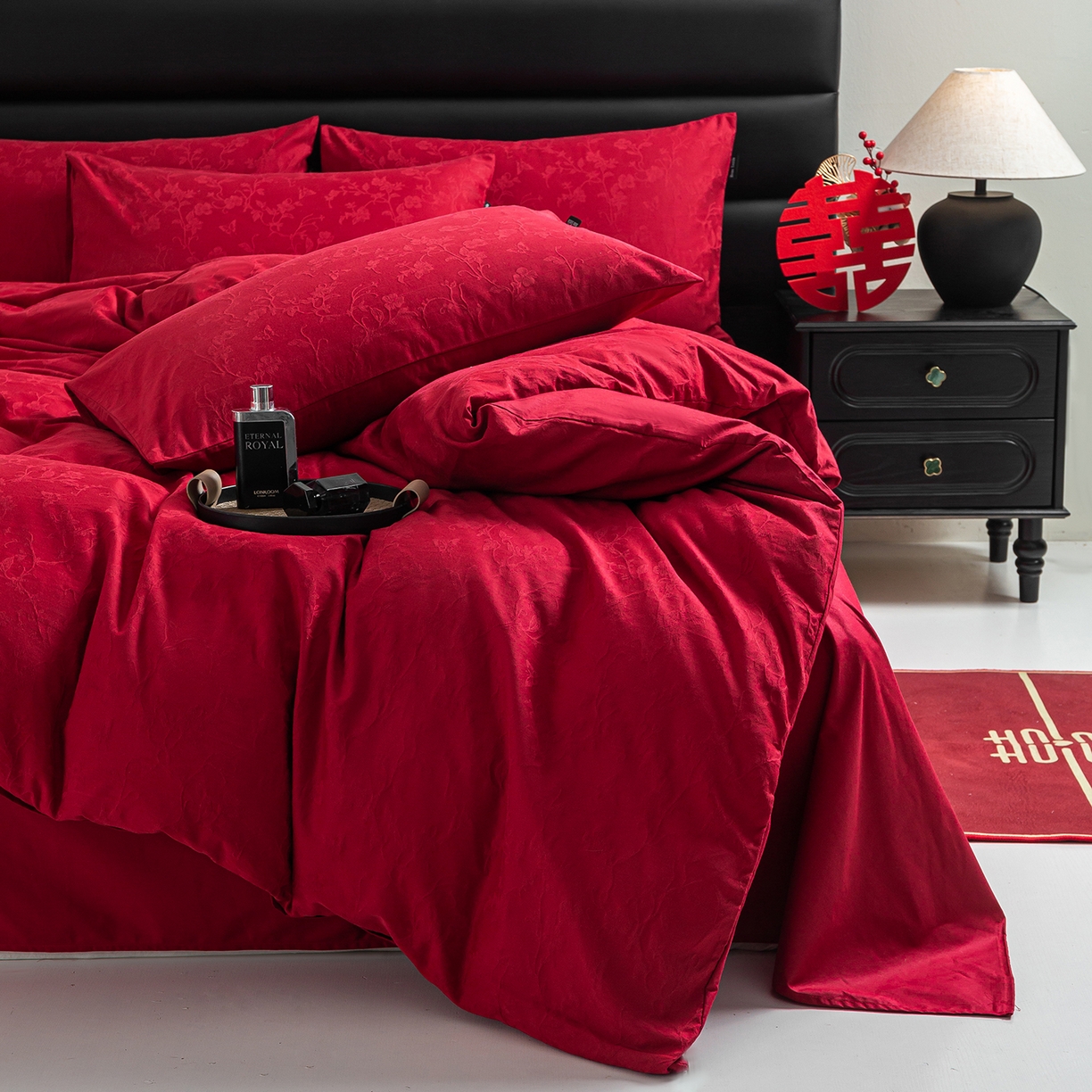 91家纺网 家纺一手货源 找家纺 典曼家纺 2026新款全棉贡缎提花红色婚庆纯棉四件套 露柯