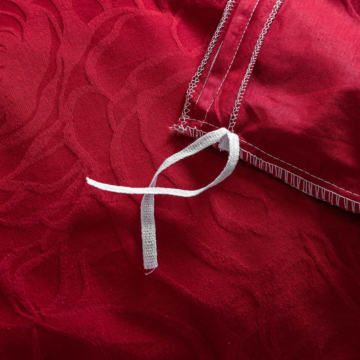 91家纺网 家纺一手货源 找家纺 典曼家纺 2026新款全棉贡缎提花红色婚庆纯棉四件套 玫香