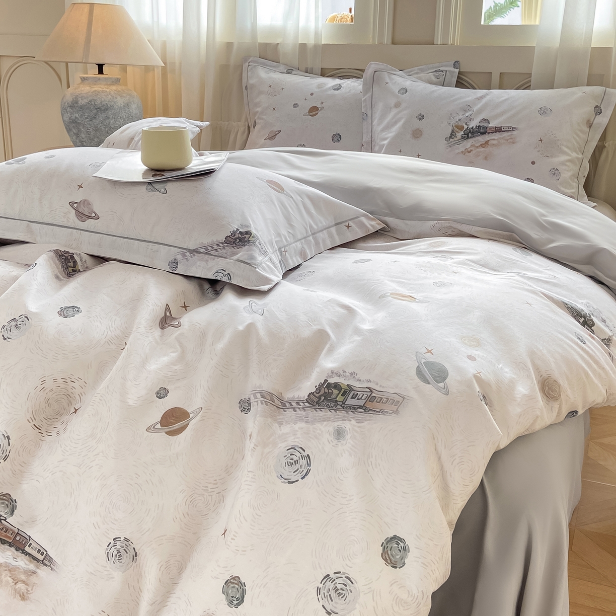 91家纺网 家纺一手货源 找家纺 XIWEN-希文家纺 2026新款40支全棉纯棉13376数码印花四件套-第一批 星梦