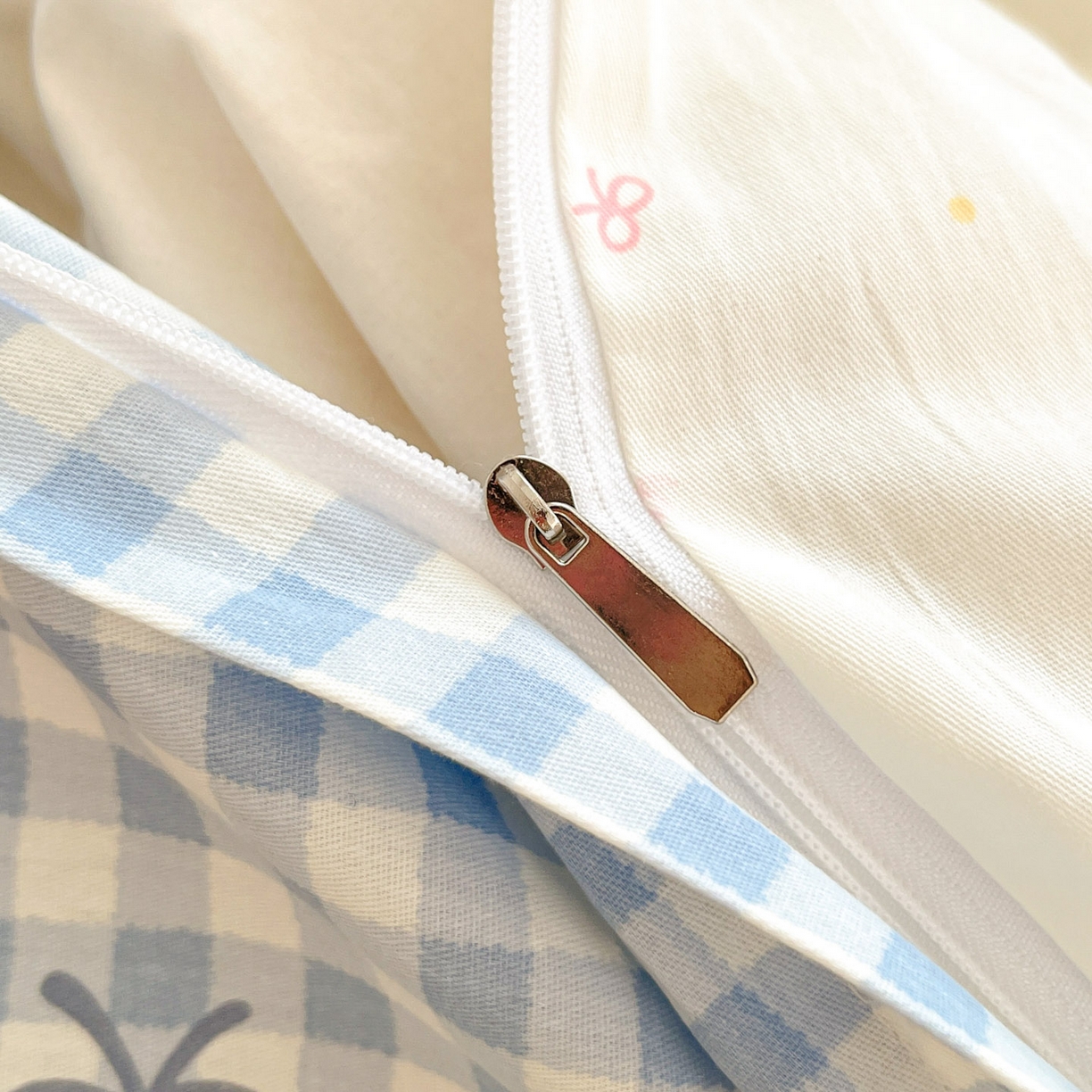 91家纺网 家纺一手货源 找家纺 吉象家纺 2026春夏新款全棉印花四件套第二批 春日萌宠