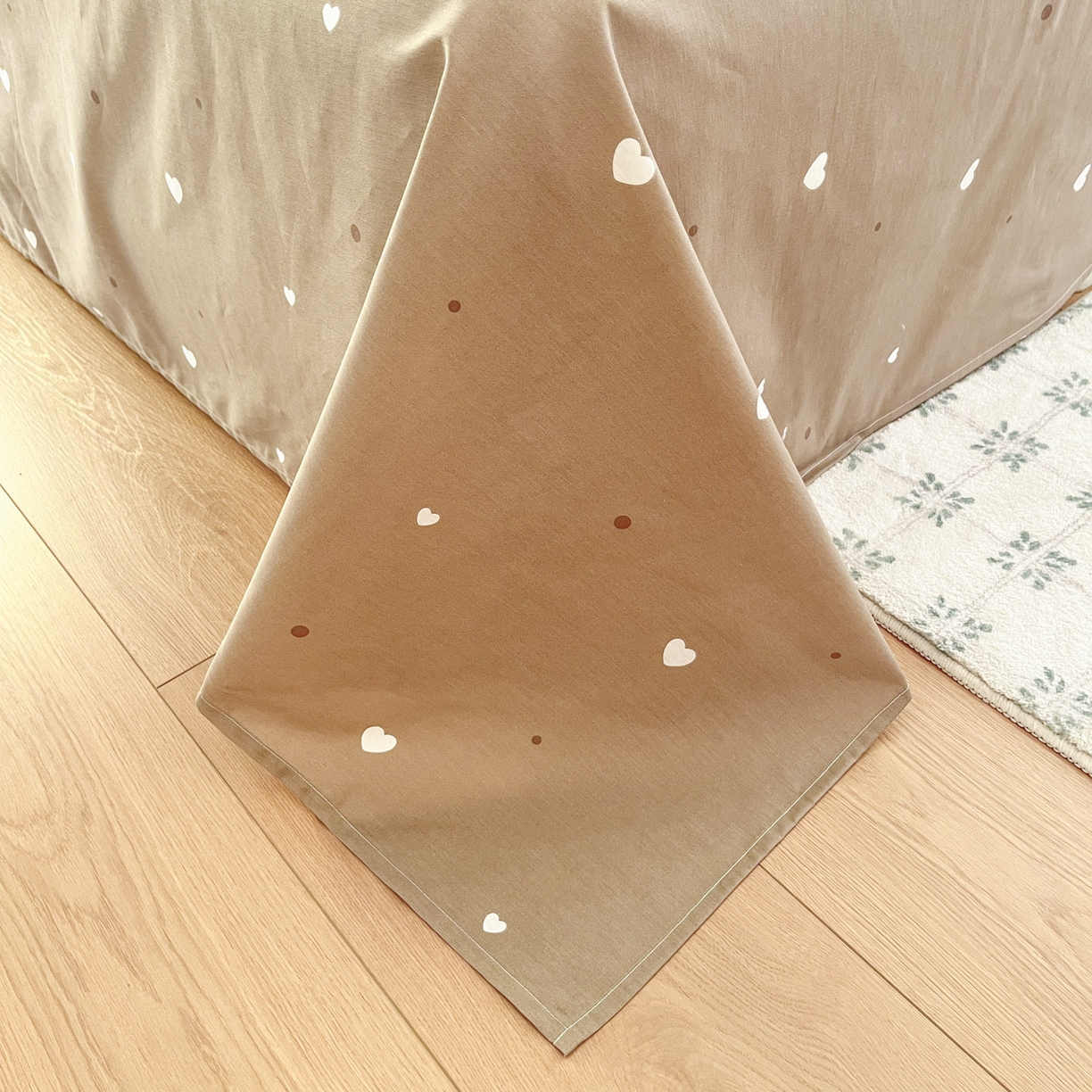 91家纺网 家纺一手货源 找家纺 吉象家纺 2026春夏新款全棉印花四件套第二批 哈哈狗