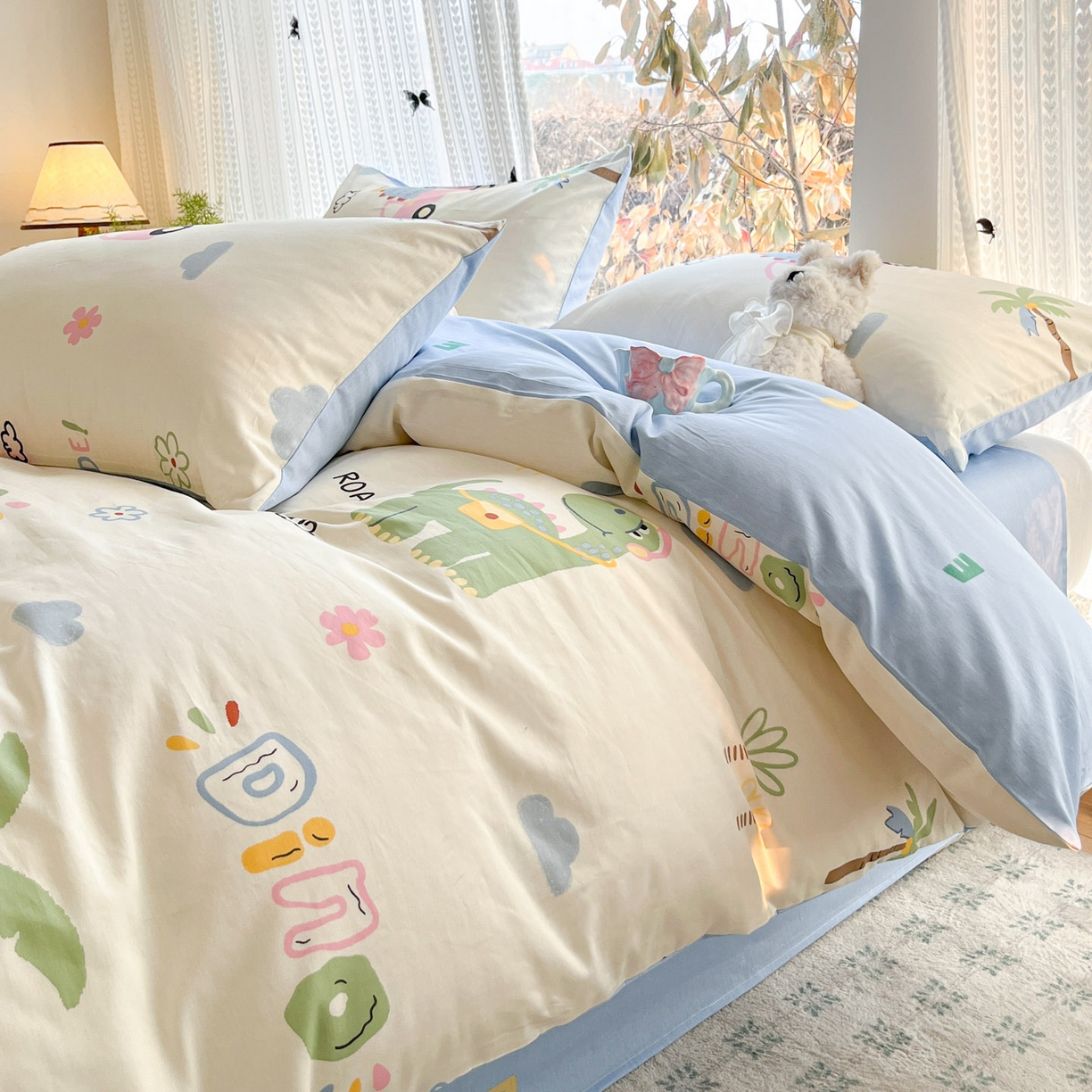 91家纺网 家纺一手货源 找家纺 吉象家纺 2026春夏新款全棉印花四件套第二批 度假恐龙蓝