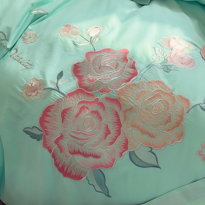 91家纺网 家纺一手货源 找家纺 铭博家纺 2026新款13372新款100%全棉刺绣工艺款四件套-蝶舞玫瑰系列 蝶舞玫瑰-碧玉