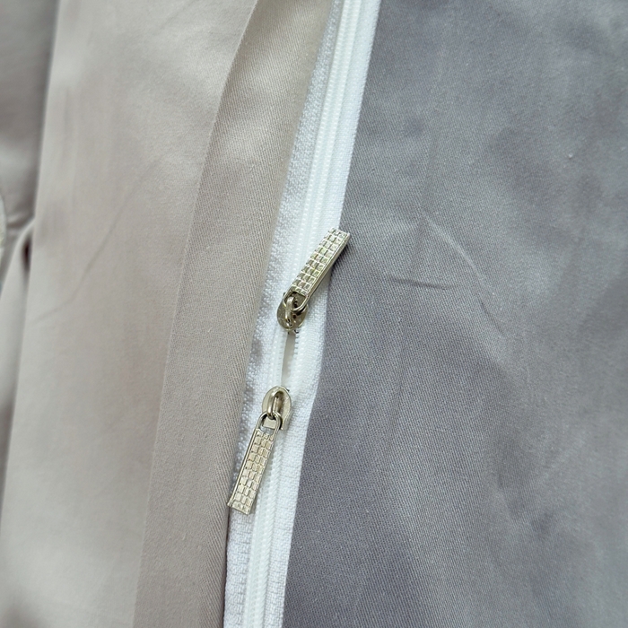 91家纺网 家纺一手货源 找家纺 铭博家纺 2026新款13372新款100%全棉刺绣工艺款四件套-蝶舞玫瑰系列 蝶舞玫瑰-雅致灰